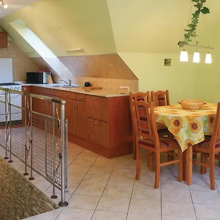 Awesome In W/ 2 Bedrooms