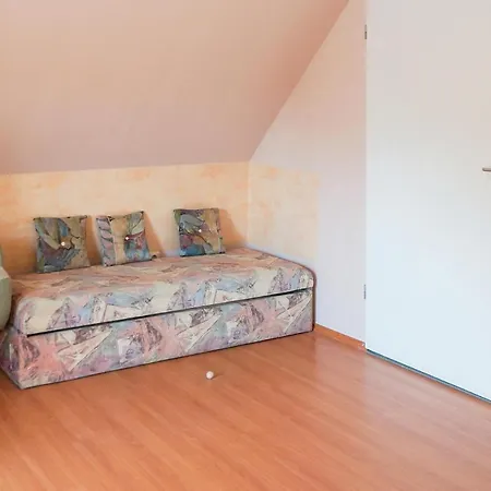 Apartment Awesome In W/ 2 Bedrooms *